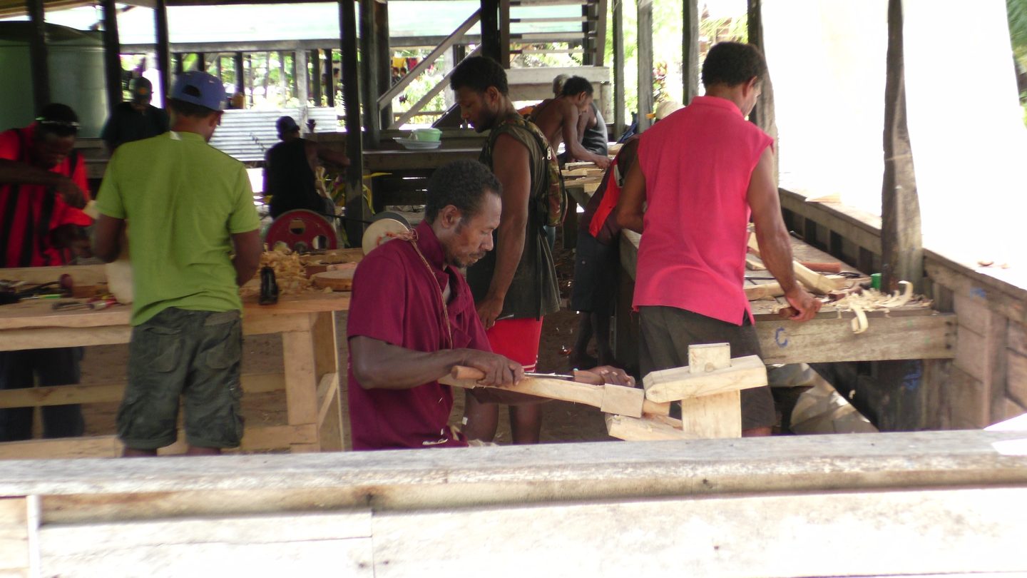 Gallery-Woodwork-youth-Wantaim-PNG-Manus-6