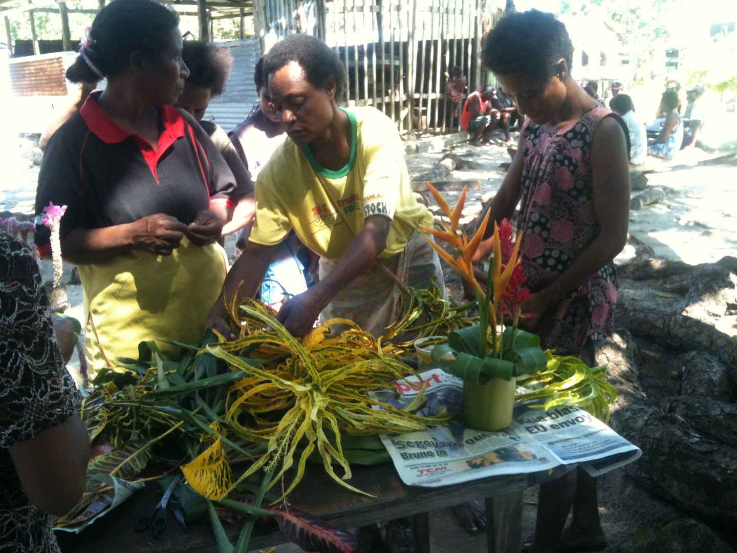 gallery-flowers-women-wantaim-png-manus-3